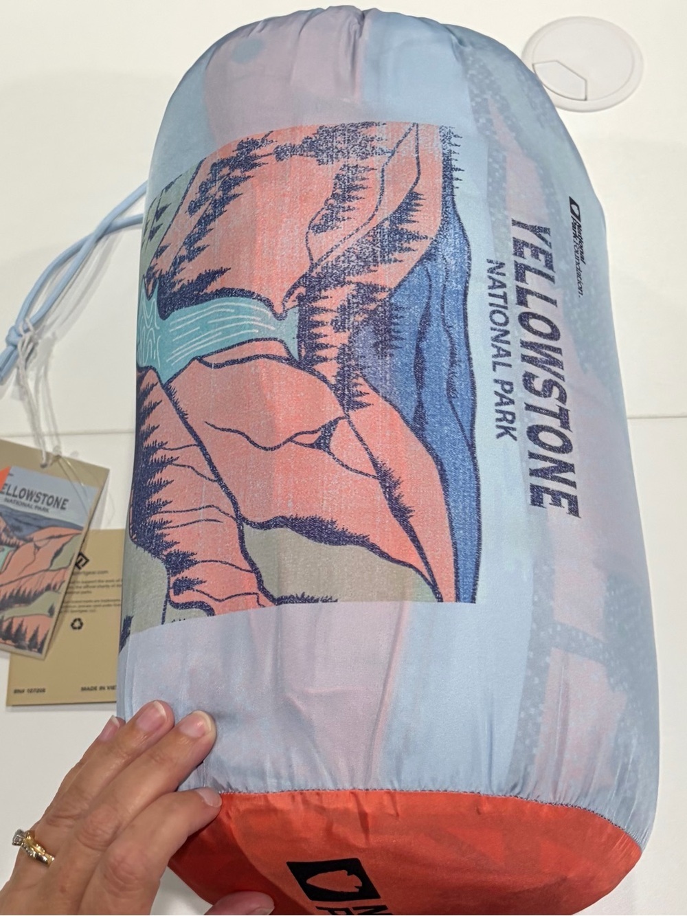 National Park Foundation Packable Camping Blanket Yellowstone NP 70x50" NWT